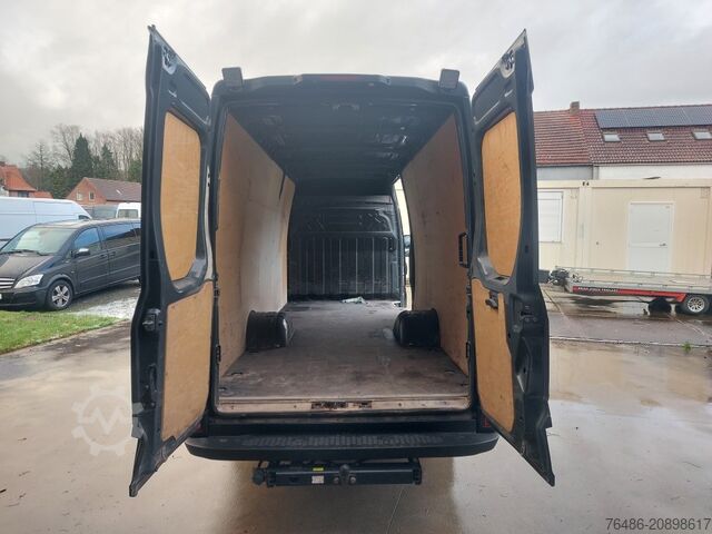 High roof extended van Iveco Daily 35C18 Himatic