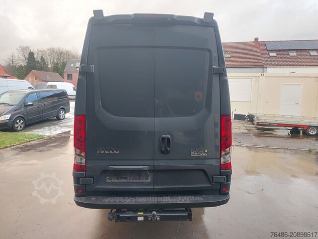 High roof extended van Iveco Daily 35C18 Himatic