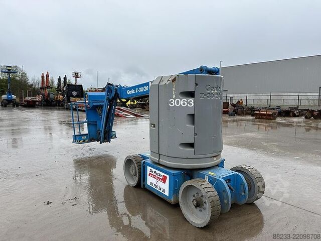 Teleskopische Hebebühne Genie Z30-20N