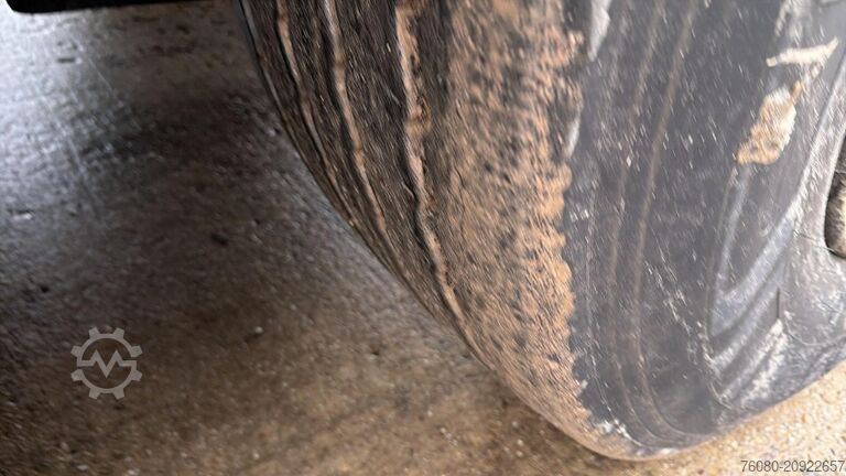 Flatbed Wielton PTS 34.100 (DRUM BRAKES / FREINS TAMBOURS)