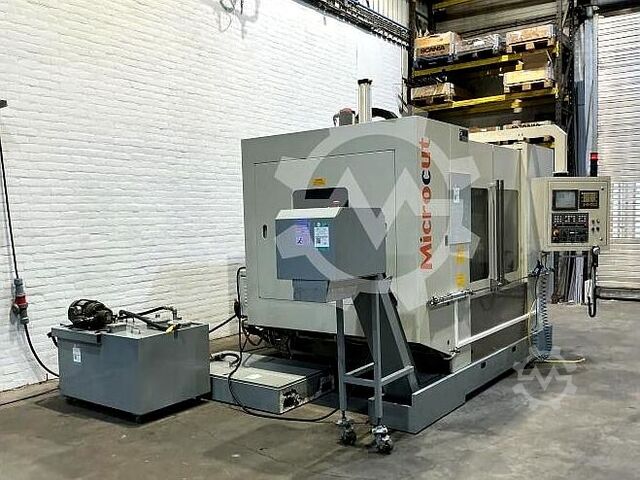 Milling machine Microcut VMC-1300