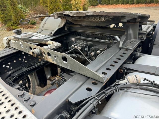 Standard SZM MERCEDES-BENZ ACTROS 1846 4x4 HAD Eur 6 Kipphydraulik Retarder