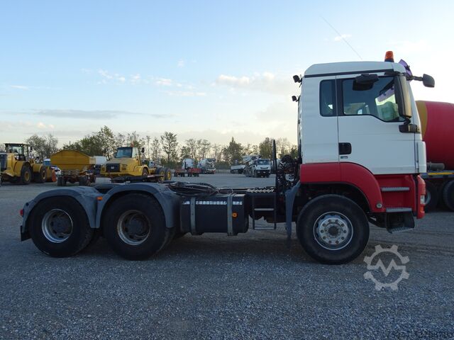 Heavy load MAN TGA 33.480