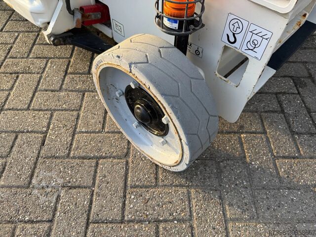 Scissor lift JLG 2646ES Hoogwerker Schaarhoogwerker