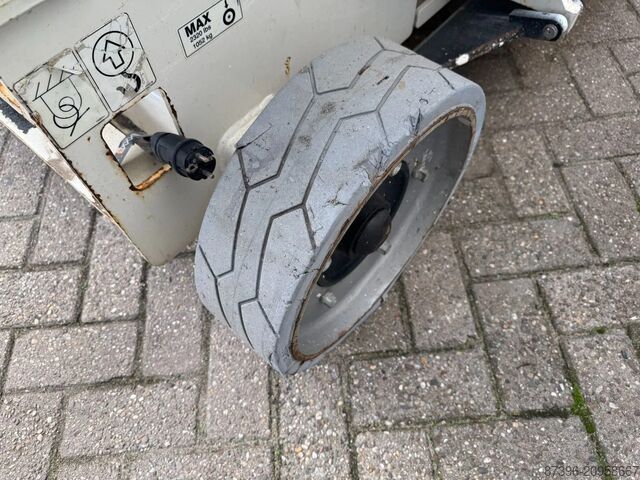 Scissor lift JLG 2646ES Hoogwerker Schaarhoogwerker