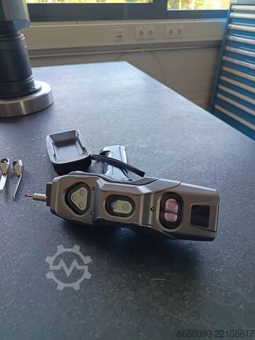 Coordinate measuring machine Keyence XM