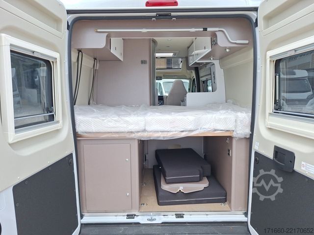 Kastenwagen Wohnmobil / Campervan BÜRSTNER Eliseo C 540 Markise, Navi+RFK, Fahrradträger