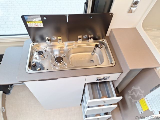 Kastenwagen Wohnmobil / Campervan BÜRSTNER Eliseo C 540 Markise, Navi+RFK, Fahrradträger