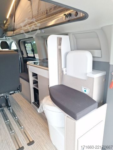 Kastenwagen Wohnmobil / Campervan BÜRSTNER Copa C 530