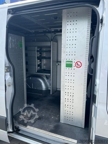 Kastenwagen MERCEDES-BENZ Sprinter 314 AUTOMATIK NAVI DISTRONIC KAMERA LED