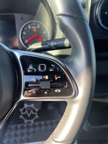 Kastenwagen MERCEDES-BENZ Sprinter 314 AUTOMATIK NAVI TOTWINKEL KAMERA LED