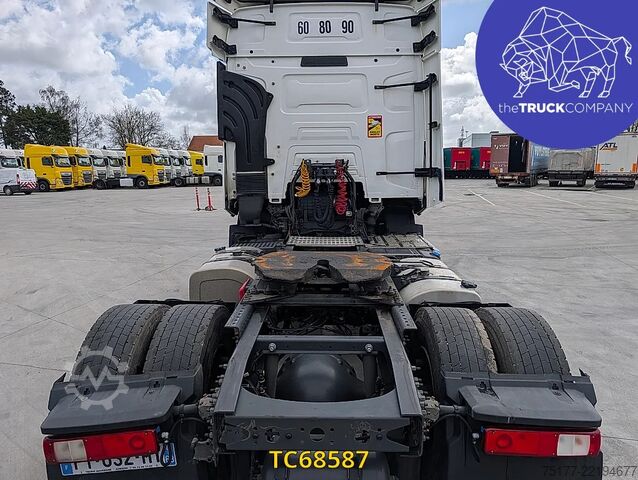 Standard-SZM Renault T 460