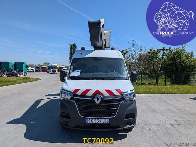 Lifting platform Renault Master 145.35 nacelle klubb