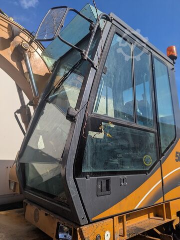 CASE 588-P wheeled excavator with grapple Case 588-P
