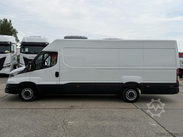 High top van IVECO 35S16 V aktuelles Modell / MAXI