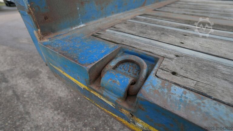 Platform trailer Pacton 3 AXLE FLATBED WITH TWISTLOCKS