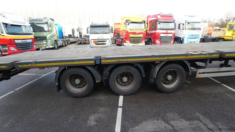 Platform trailer Pacton 3 AXLE FLATBED WITH TWISTLOCKS