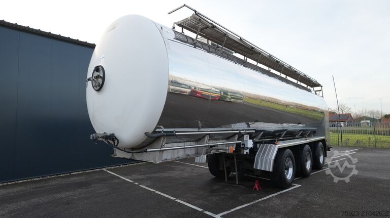 Food tanker Magyar 3 AXLE FOOD TRAILER 34.000LTR
