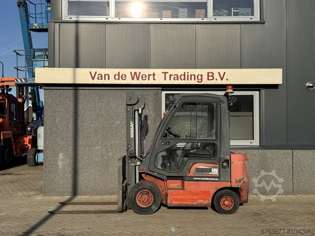 Nissan FD01A15 duplo330 sideshift / 4th function DIESEL FULL CAB. LOW HOURS NISSAN FD01A15 duplo330 sideshift / 4e Functie DIESEL FULL CAB. LOW HOURS