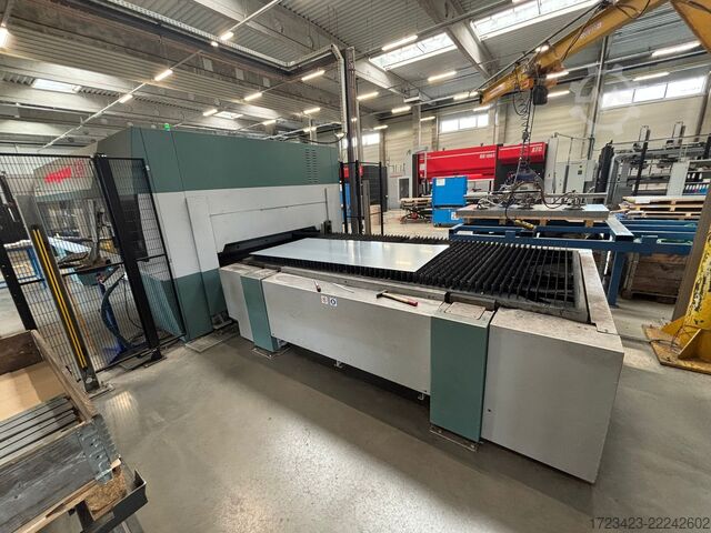 Laser cutting machine Salvagnini L5