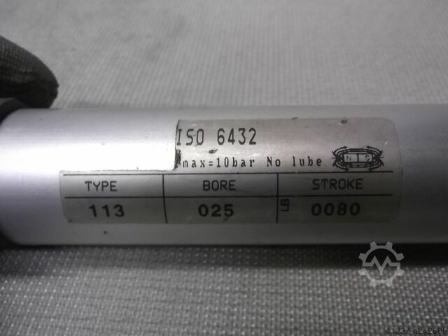 Pneumatic cylinder unbekannt 113  025/Hub 80 mm