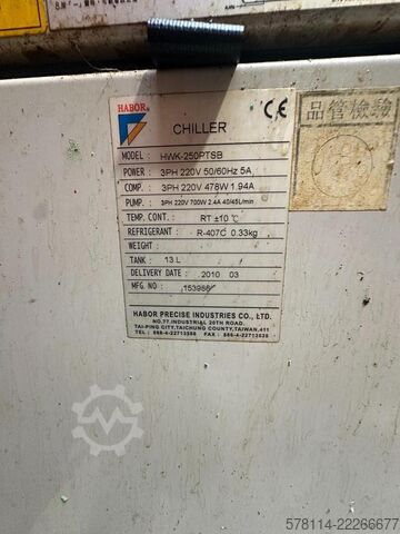 Vertical machining center HURCO VM10