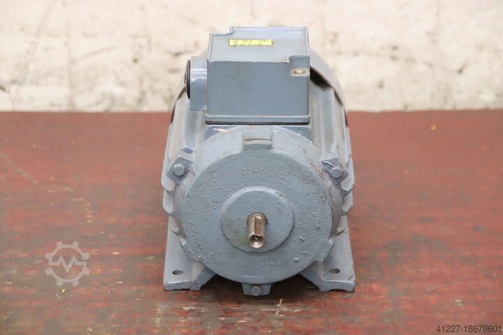 Electric motor 0.18 kW 2800 rpm unbekannt DM 63 K 2