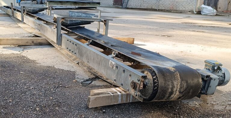 Belt conveyor  