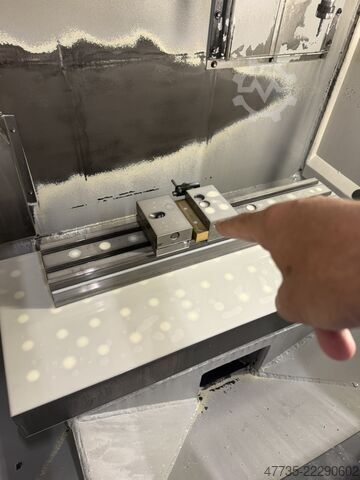 CNC Vertikales Bearbeitungszentrum CHIRON FZ08KS MAG