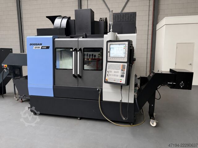Vertikales Bearbeitungszentrum DOOSAN DNM 4500