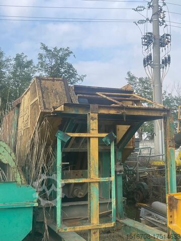 Brecher MEM Maschinenbau LIFT 900 CRUSHER