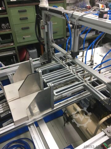 HALBAUTOMATISCHE BUCHDECKENMASCHINE POSITION MACHINE LJ-308A