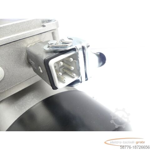 Rexroth motor Rexroth 3SIEK63-4C2/339 MNR 3842547992 Getriebe SN: 719B17330225