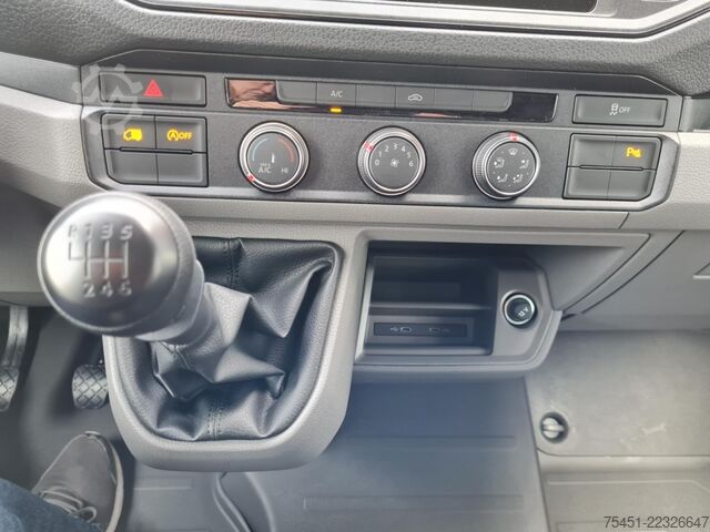 Panel van VW Crafter 35 Kasten MR KLIMA KOMFORT PDC HOLZBODEN