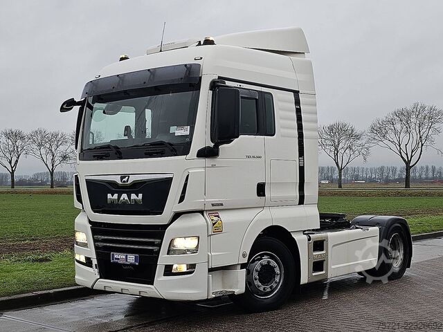 Standard-SZM MAN 18.500 TGX XLX INTARDER
