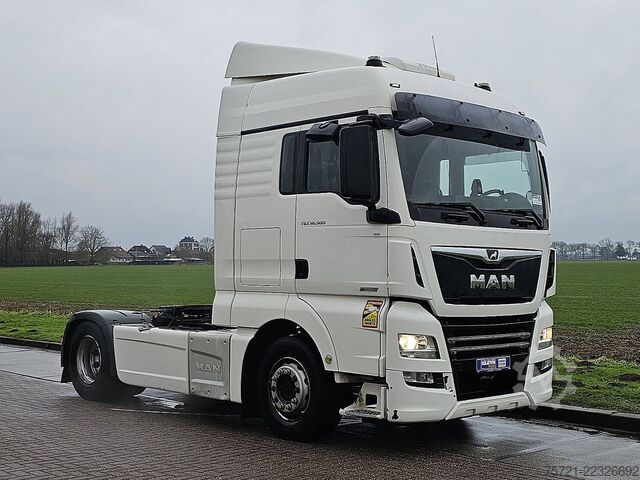 Standard-SZM MAN 18.500 TGX XLX INTARDER