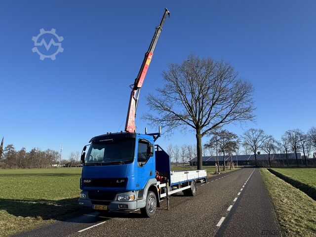 Kranwagen DAF LF 45.170 4x2 Kastenwagen mit FASSI F80A.22 Kran Baujahr 2005 DAF 45.170 4x2 bakwagen FASSI F80A.22 kraan 2005