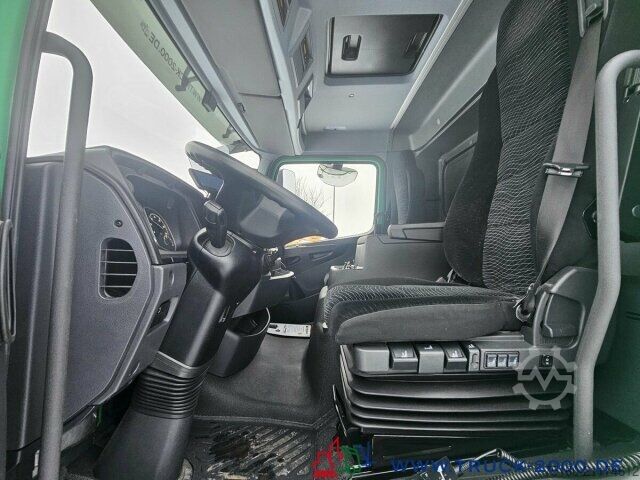 LKW mit Kofferaufbau Mercedes-Benz Atego 1224 Koffer 6.60m Seitentür LBW 2.000 Kg.