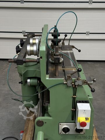 Fräsmaschine für Schubladenverbindungen OMEC 750 OMEC 750