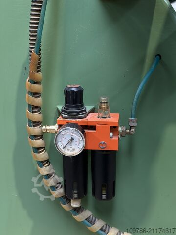 Fräsmaschine für Schubladenverbindungen OMEC 750 OMEC 750