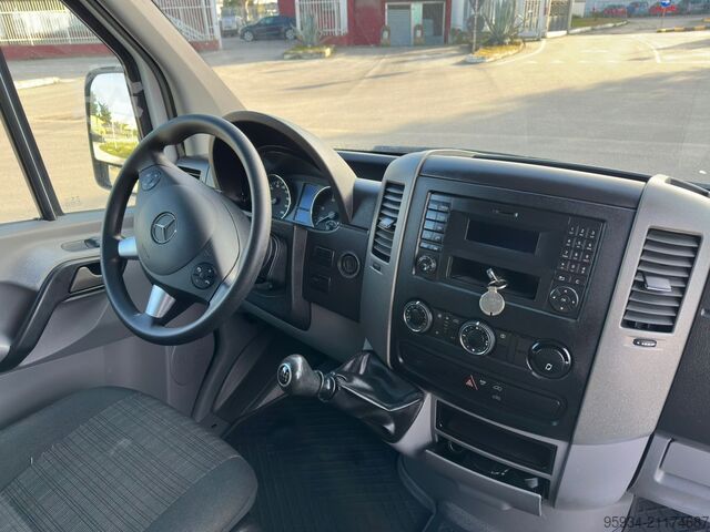 Kastenwagen Mercedes-Benz sprinter 319