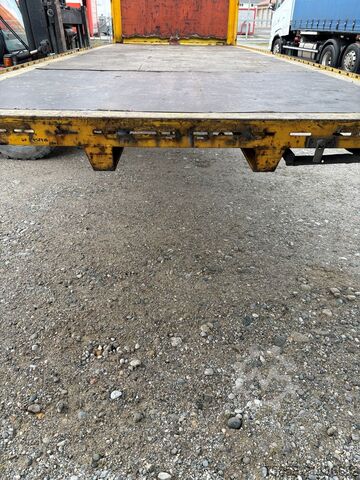 Wechselpritsche offen Krone BDF 7,45m Lochleiste Teleskopstützen