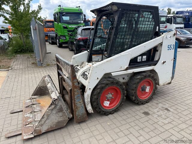 Radlader BOBCAT 553 /Schaufel + Palettengabel