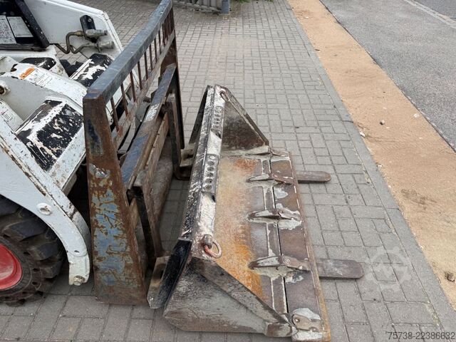 Radlader BOBCAT 553 /Schaufel + Palettengabel