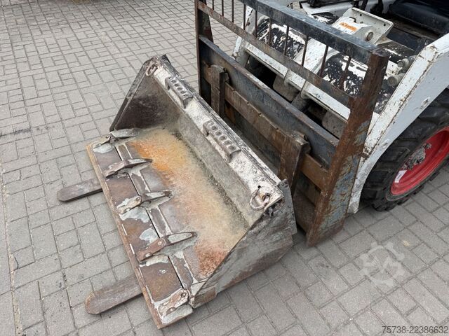 Radlader BOBCAT 553 /Schaufel + Palettengabel