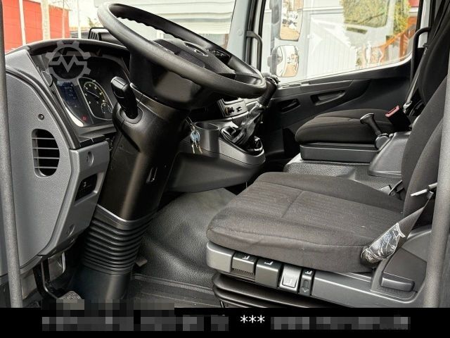 Transporter mit Koffer MERCEDES-BENZ Atego 818 eur6 Möbel Maxi 7,14m lang 45 m³