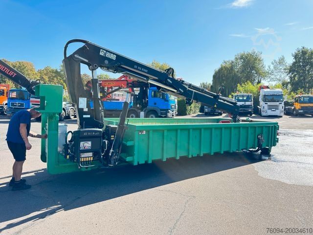 Roll-off tipper truck  Abrollcontainer Kranmulde HIAB166 neuwertig