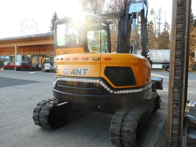 Minibagger Bobcat E85 Rototilt Powertilt