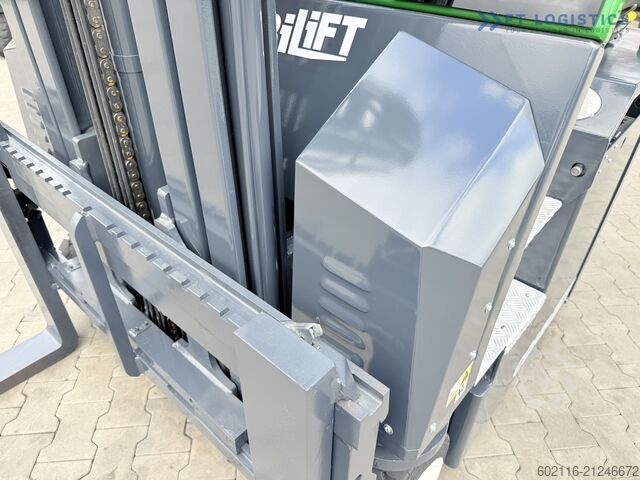 Vierwegestapler COMBILIFT CBE2500 TRIPLEX 5500 FORK POSITIONER