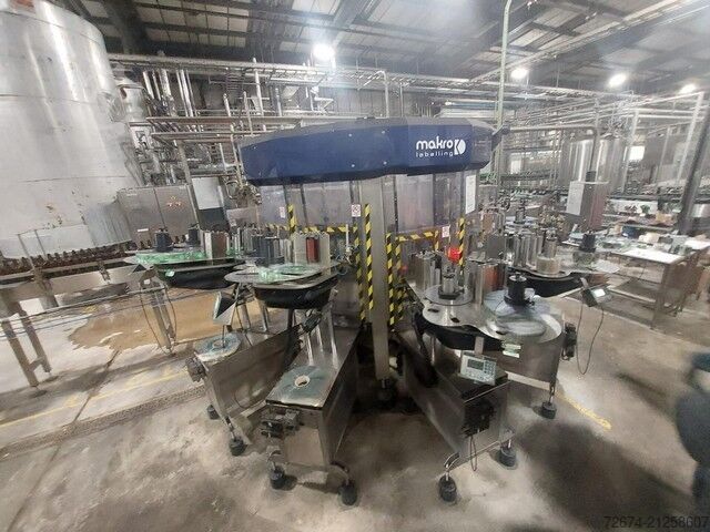 Getränkemaschine Makro Bottling adhesive labeller bottling